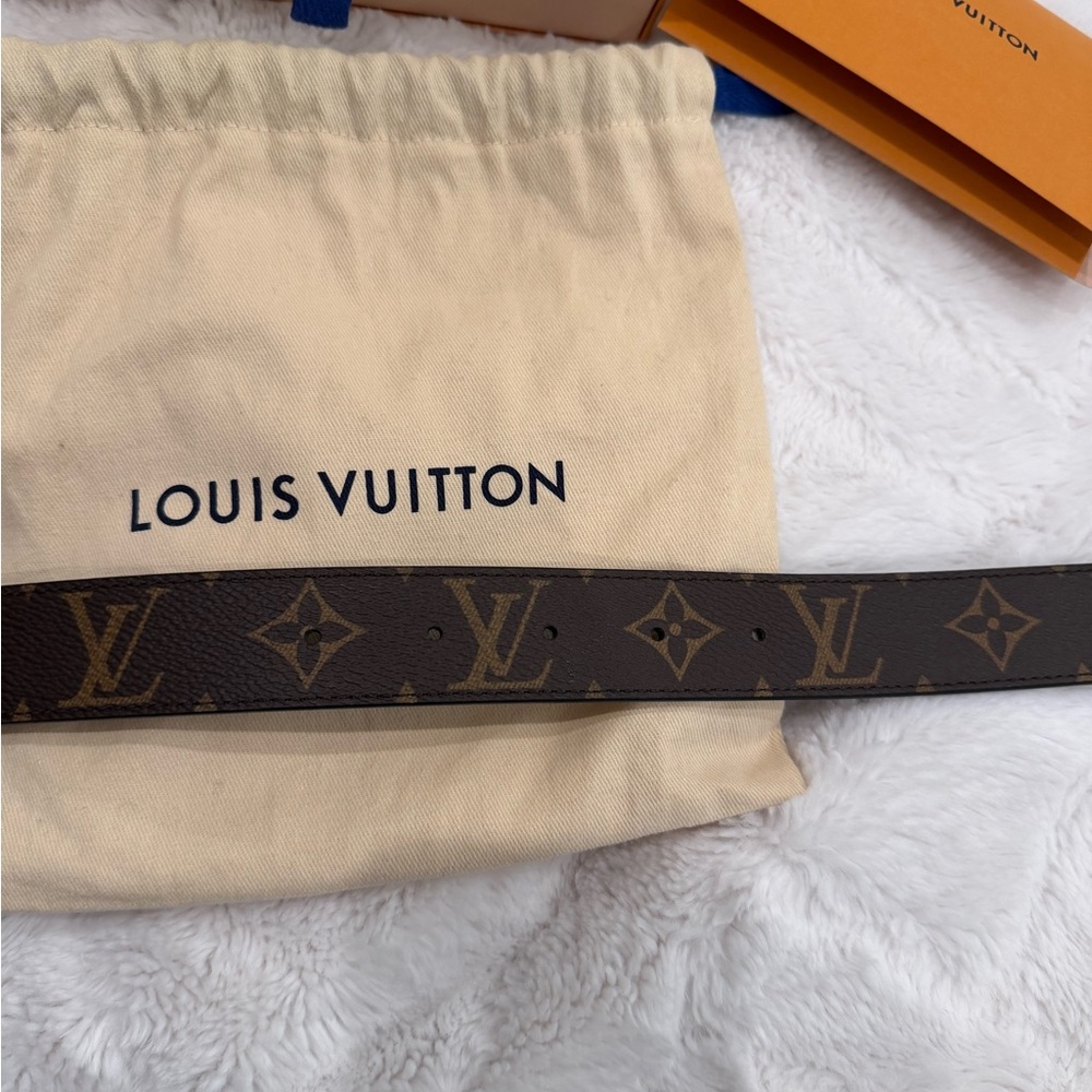 Authentic LV Belt - Picture 3 of 9